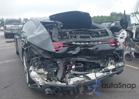 2018 Porsche Panamera 4 из США, поврежденный, VIN WP0AA2A77JL112318